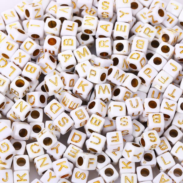 100pcs Square Acrylic Gold Alphabet Beads A-Z Cube Letters Beads